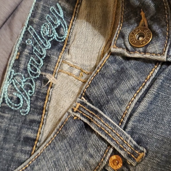 delia*s Shorts Womens Size 0 Blue BAILEY Raw Cut Raw-cut Frayed-hem DENIM JEAN - Picture 12 of 12